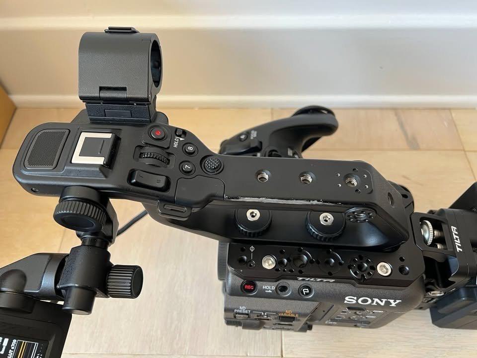 Sony FX6 (ILME-FX6V) cinema camera kit